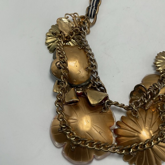 Betsey Johnson Yacht Club Lucite Flowers Rhinestone Necklace - Picture 14 of 15